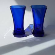 Vases en verre bleu cobalt vintage