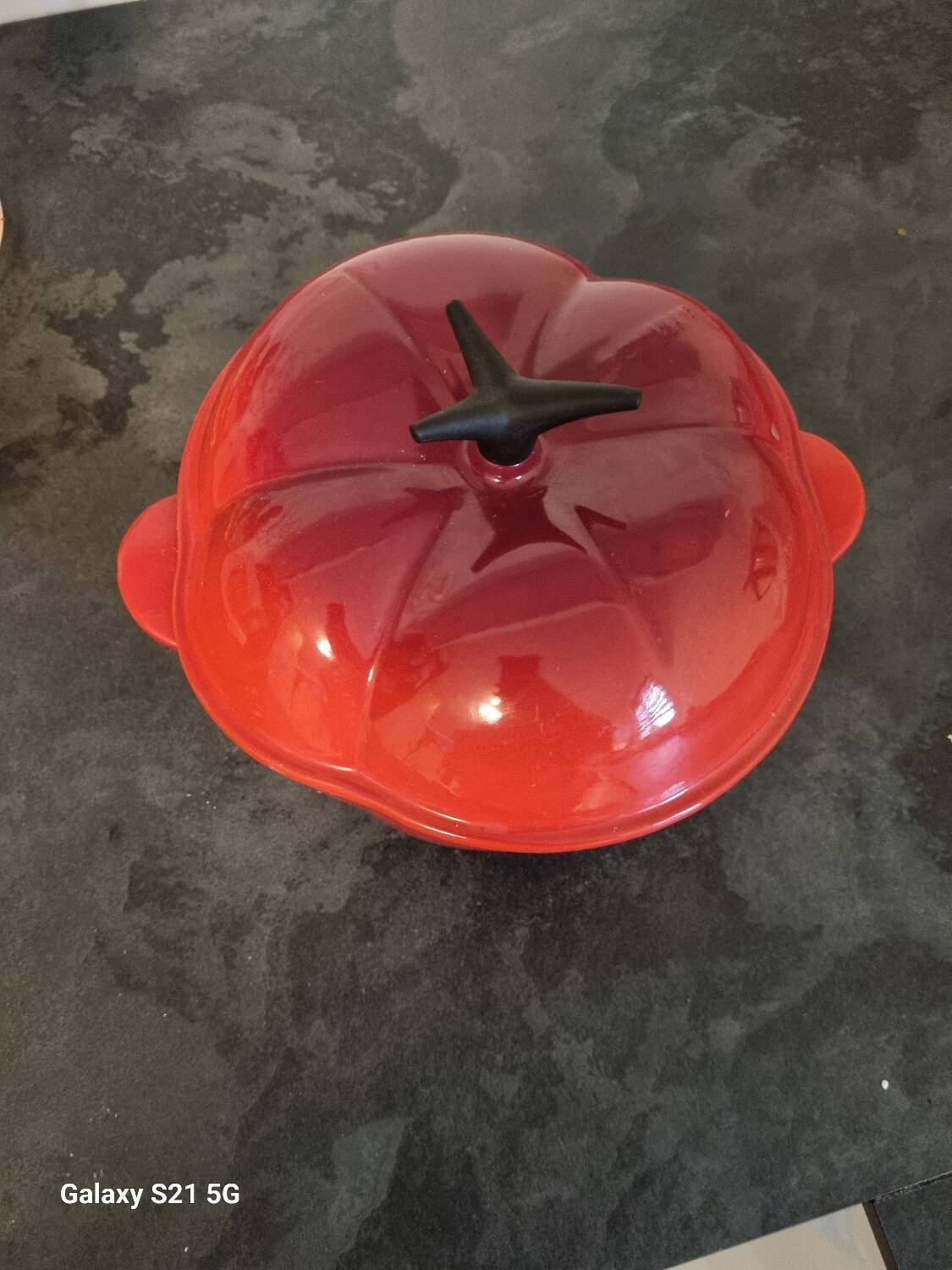 Cocotte fonte tomate le creuset