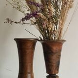 Paire de vases en noyer