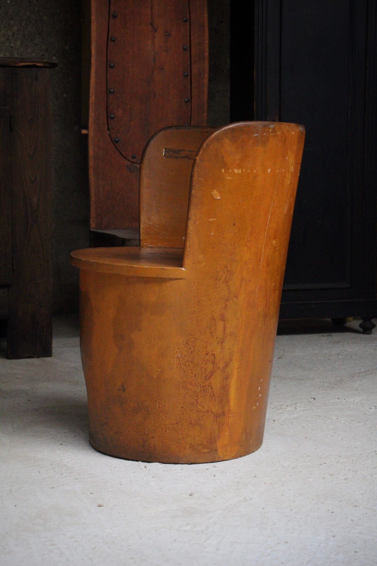 Trunk armchair Kubbstol Suede 1900