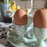 Vintage serving tray and its 6 egg cups.