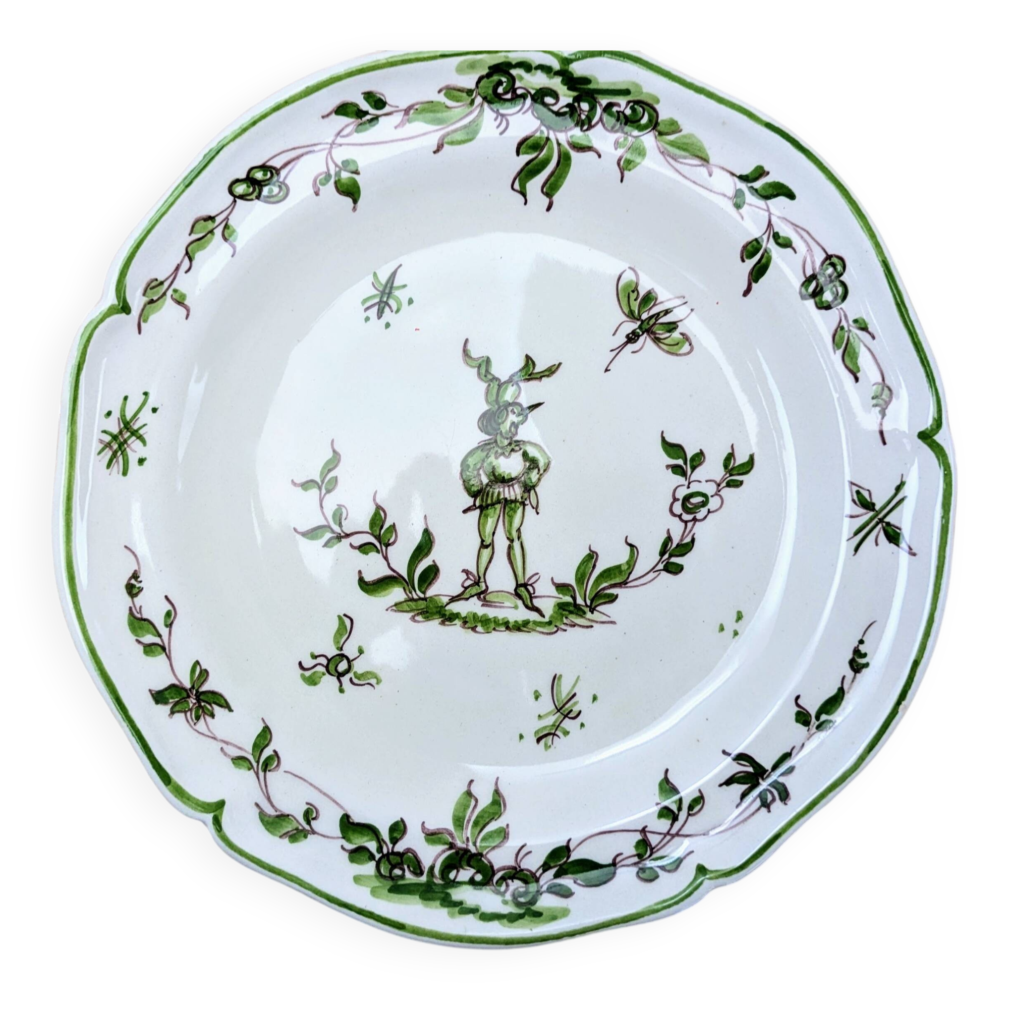 Moustiers plate - signed Paulette Quinson (1899-1984)