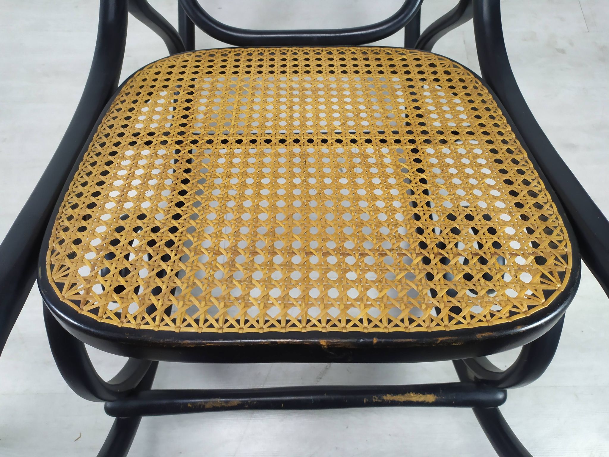 Rocking-chair curved wood