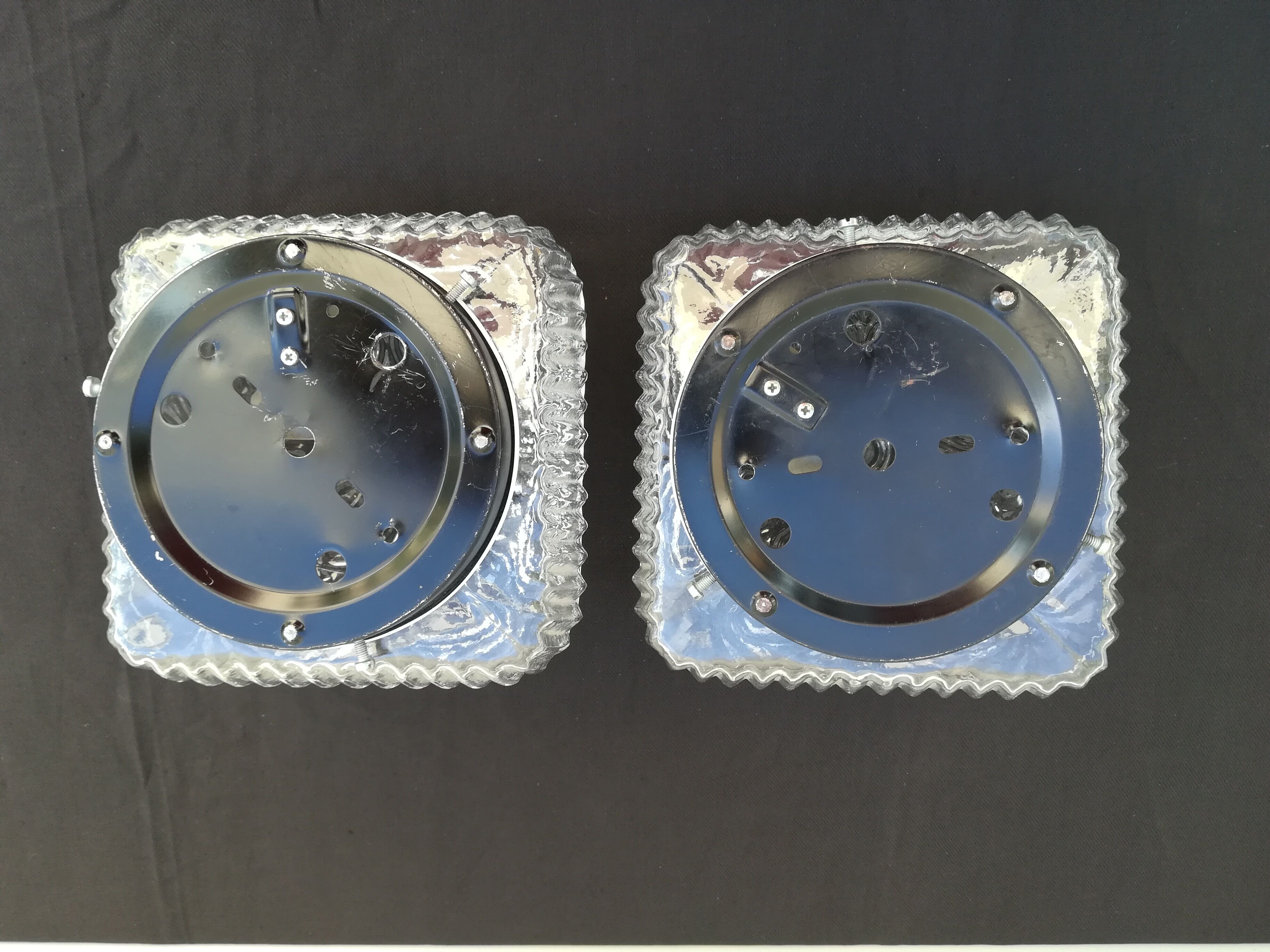 TWO PLAFONNIERS IN VERRE OF ANNEES 60