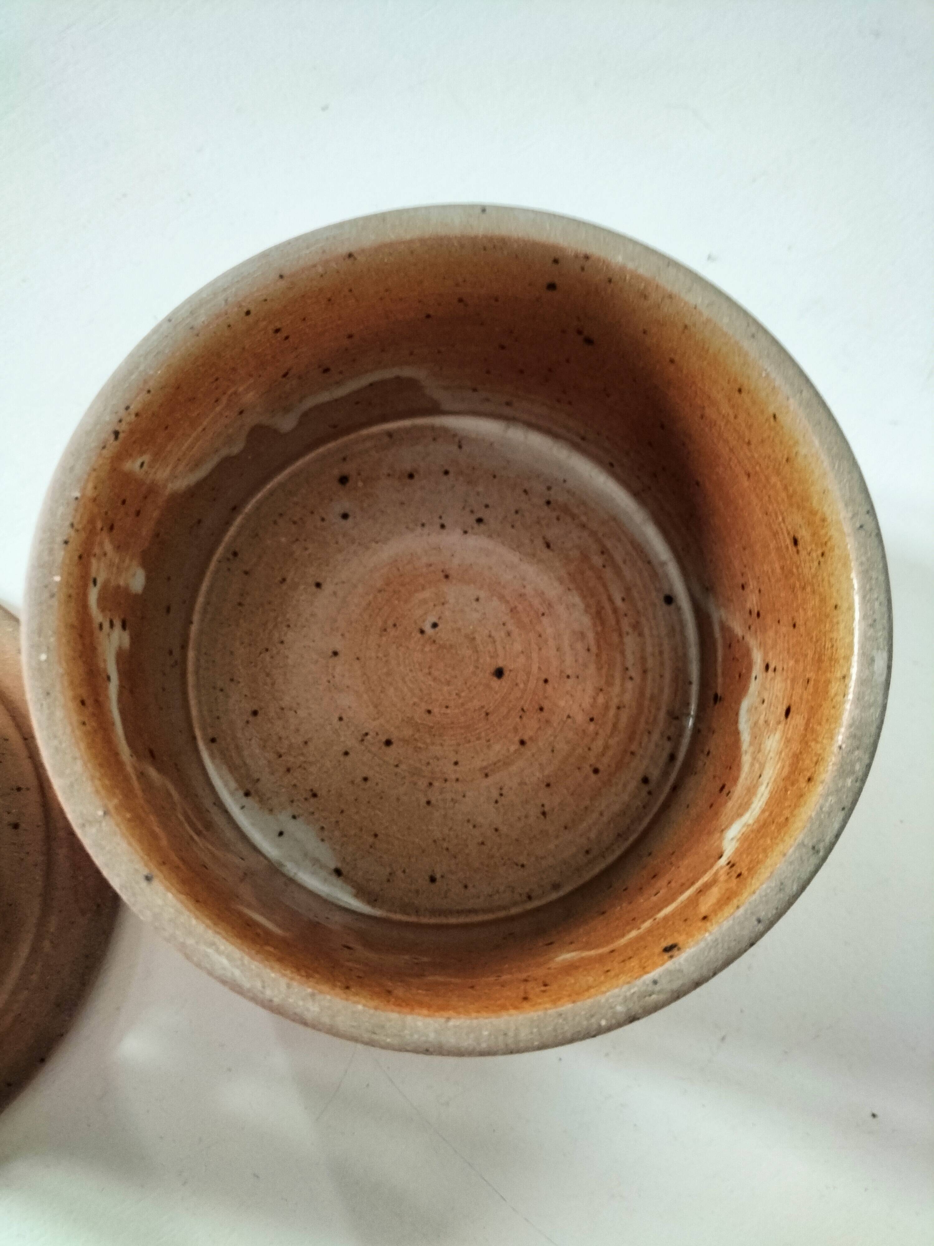 Antique water butter dish in stoneware – Handmade ceramics