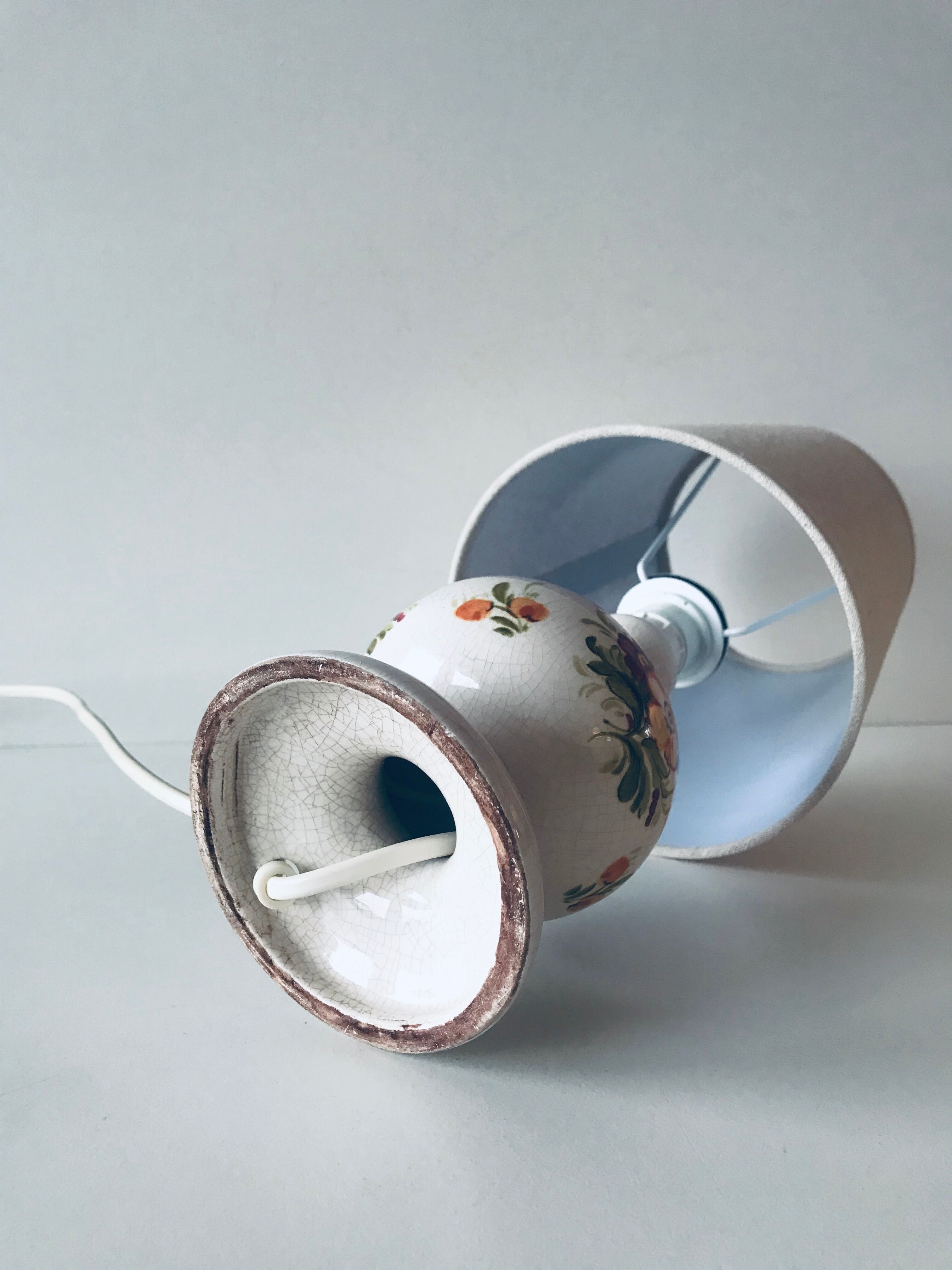 Ceramic lamp floral decoration