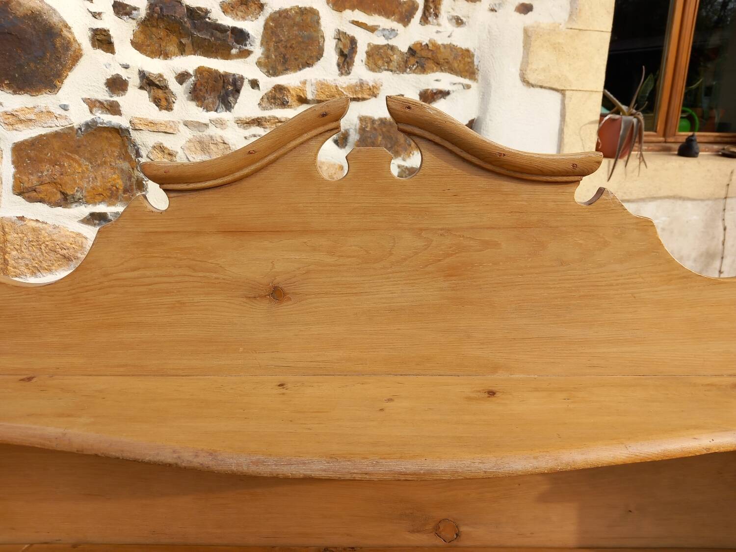 Antique English sideboard/furniture