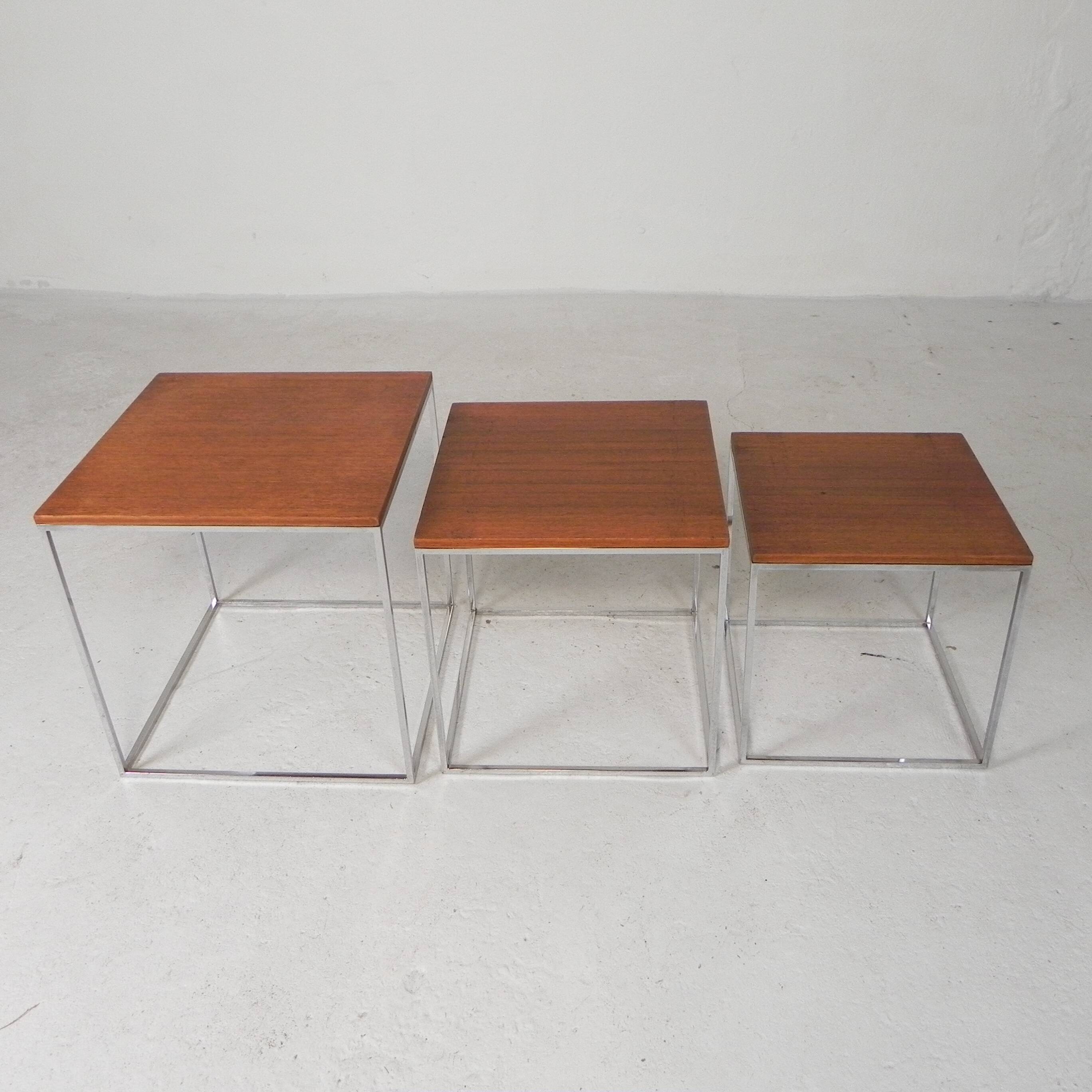Set of 3 side tables, Mimi set, 1960s.