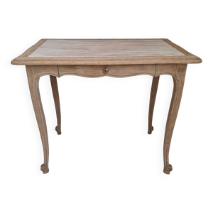 Bureau ancien de style