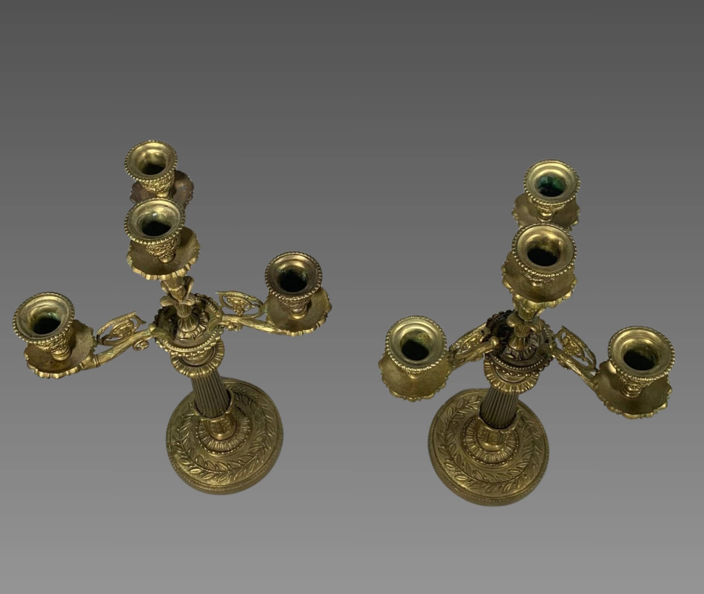 Paire De Candelabres En Bronze style Restauration XIXeme Siecle