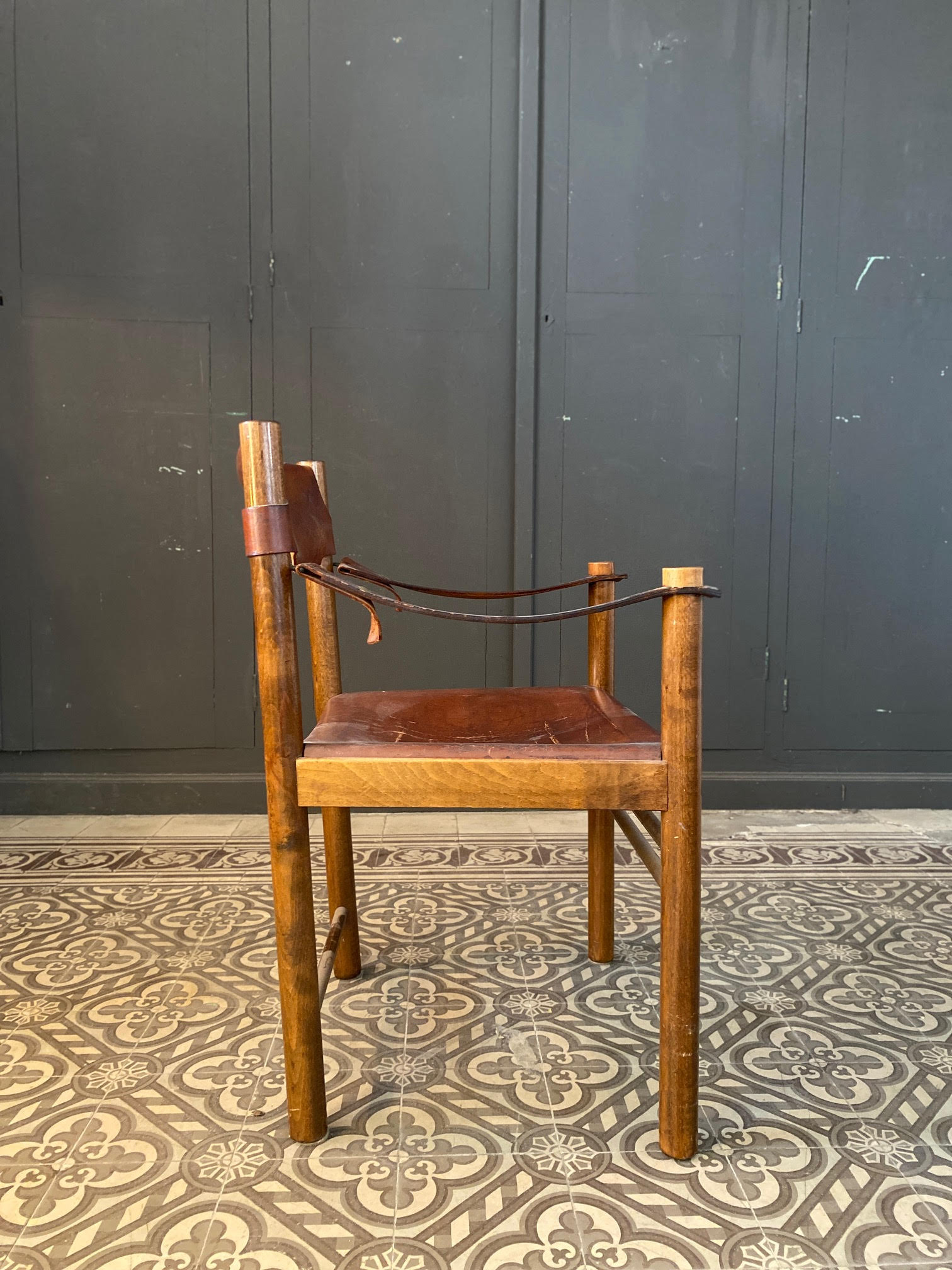 "Ibisco" armchair, wooden and leather Italy 1960