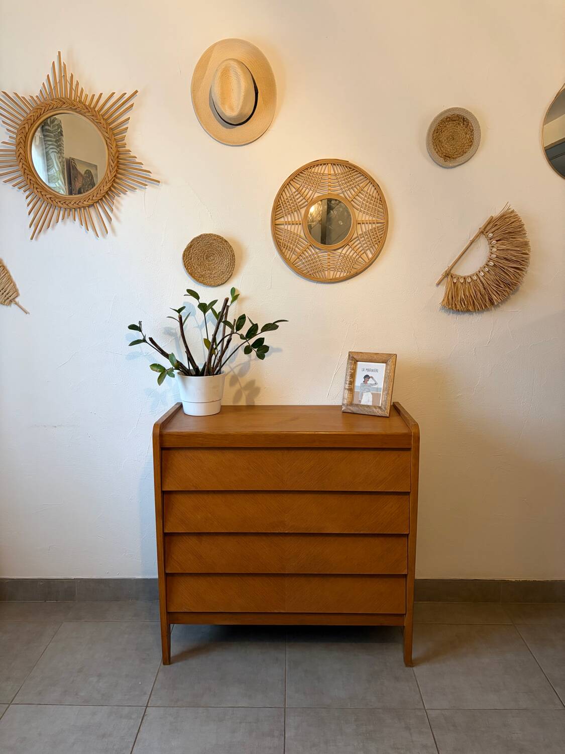 Très belle commode vintage scandinave