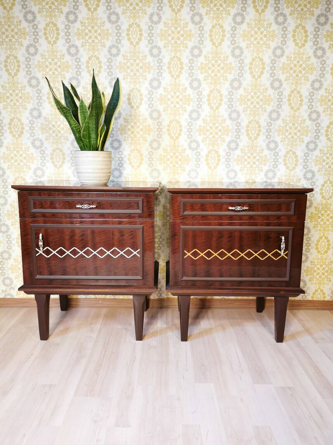 Pair of Vintage Wooden Nightstands: Mid-Century Modern Bedside Tables