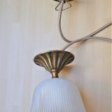 Suspension in striated glass and gilded metal