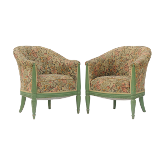Pair of gondola chairs