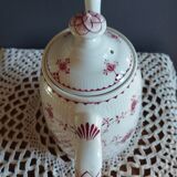White teapot with rose pattern, Erica model by Franciscan, England