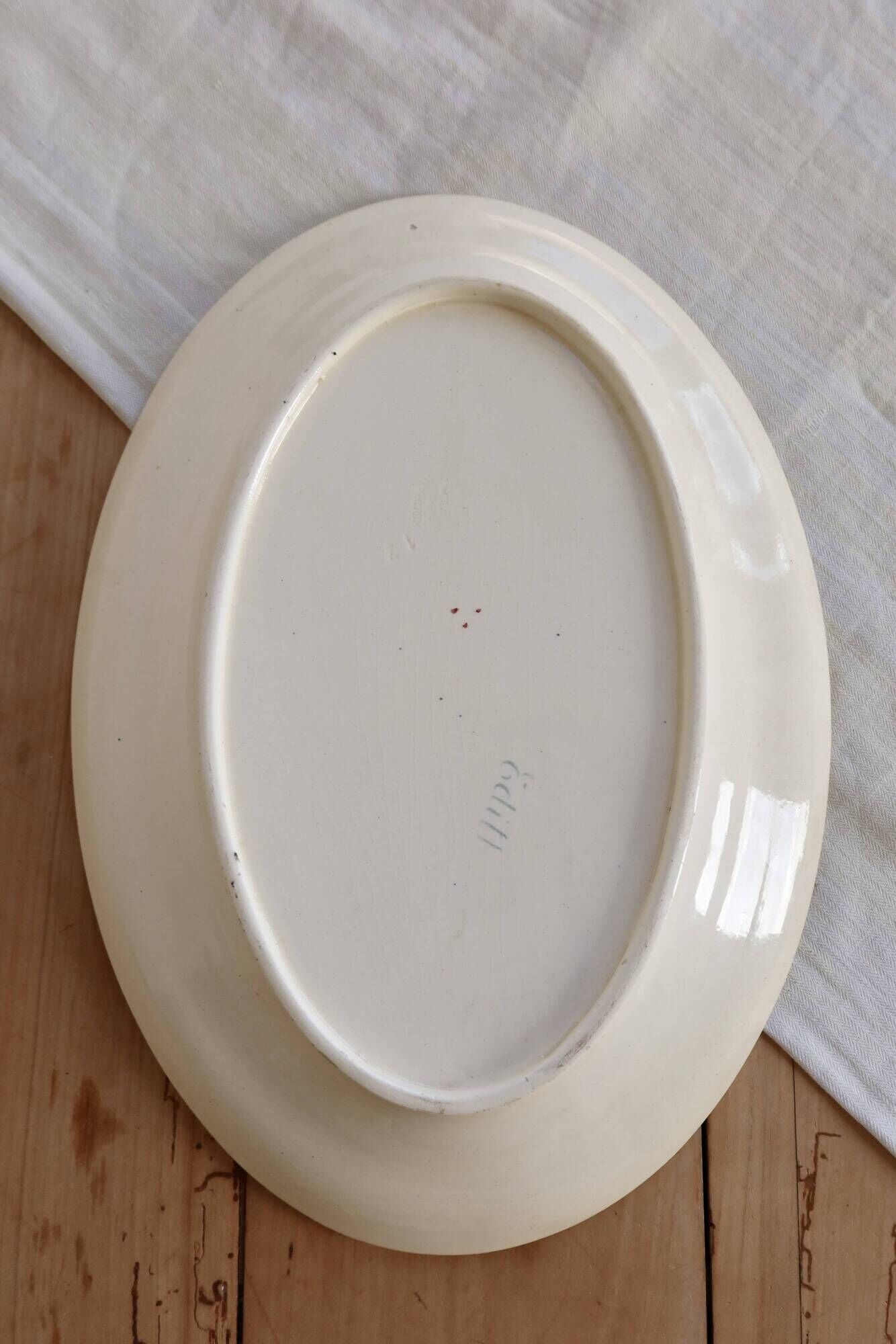 Vintage oval serving dish, Longchamp terre de fer, model Edith.