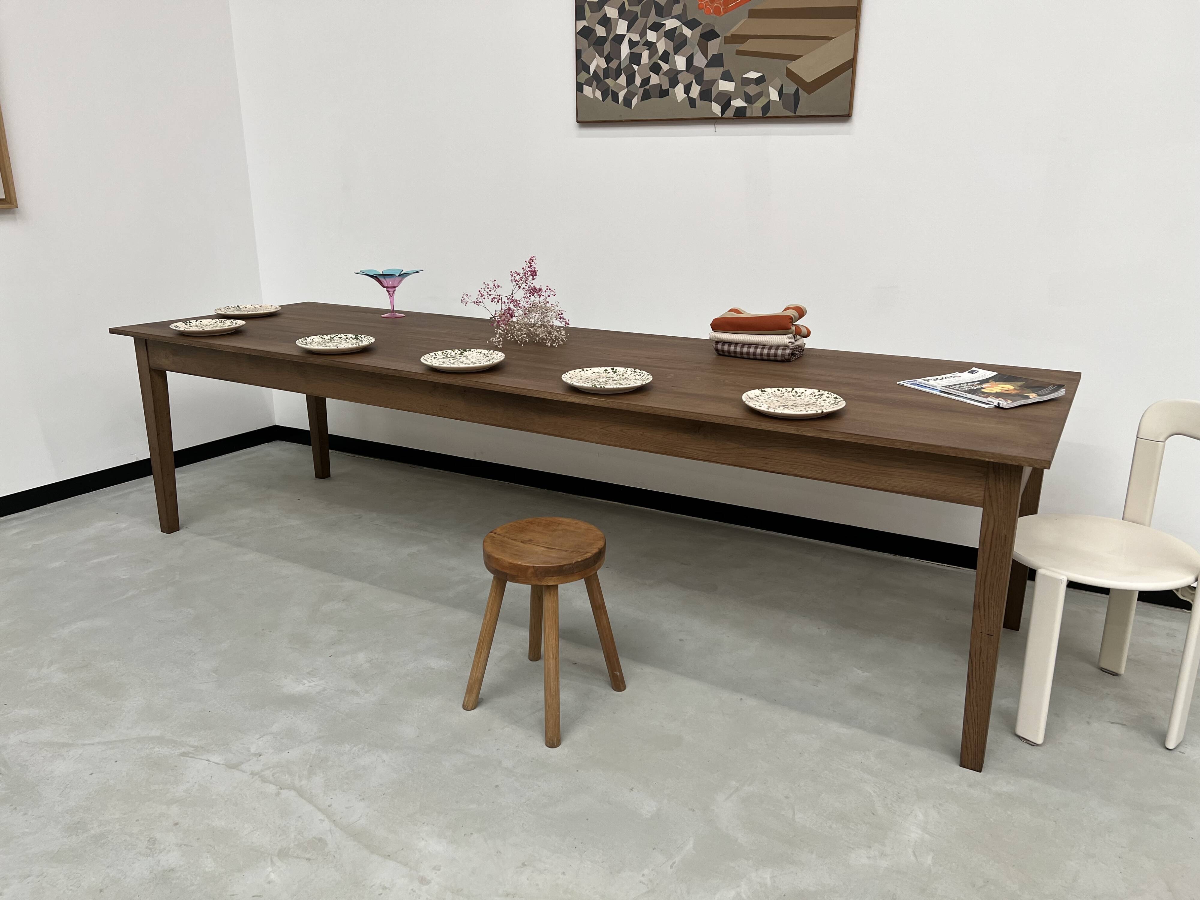 "Dark Brown" farmhouse table in solid oak, 300 x 90 cm