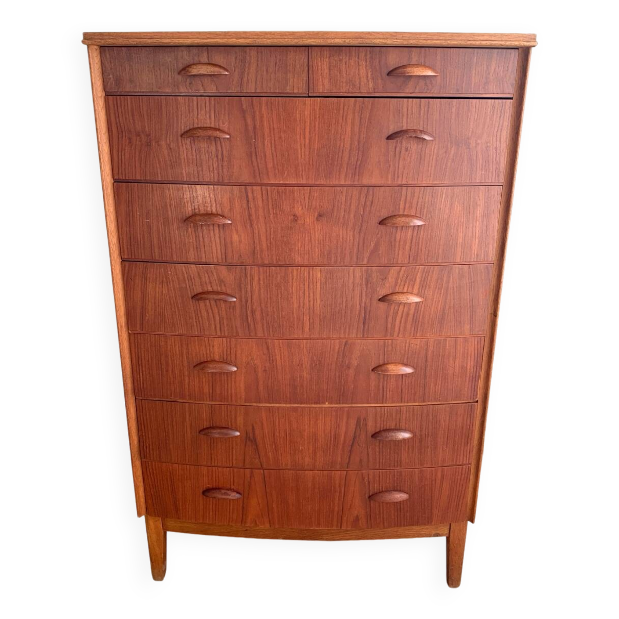 Danish 8-drawer chest of drawers in teak