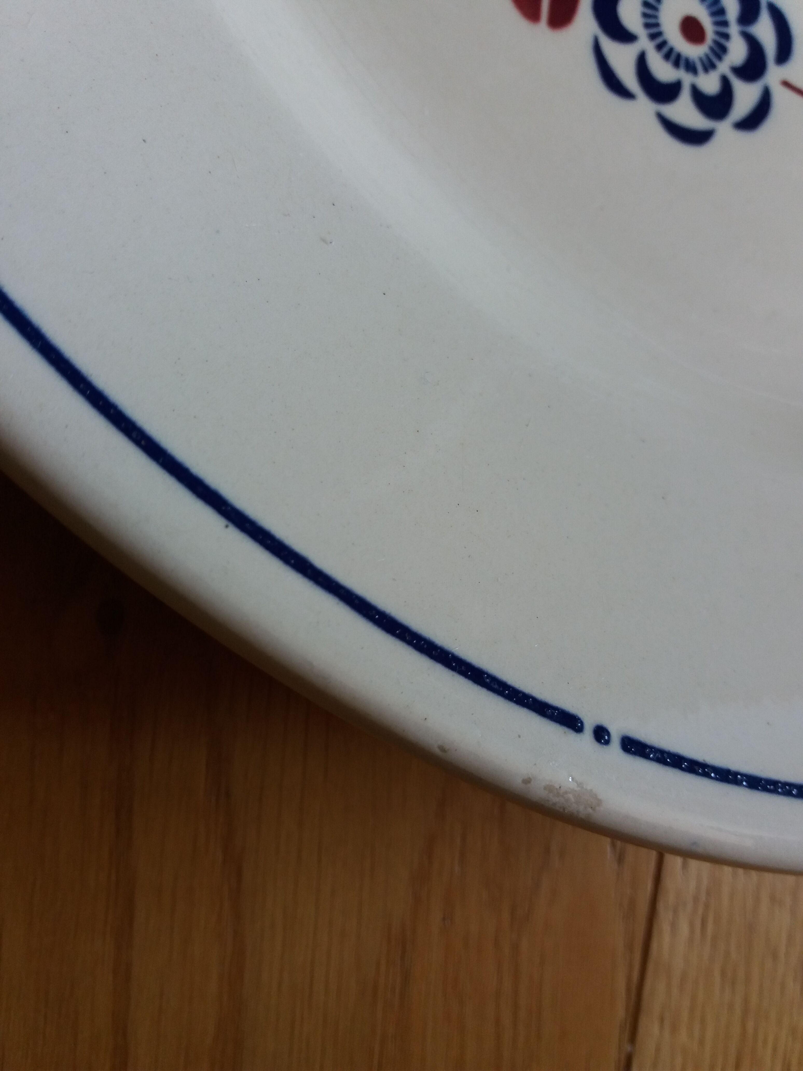 Faience dish Badonviller model Bagatelle Art Deco decoration early 20th