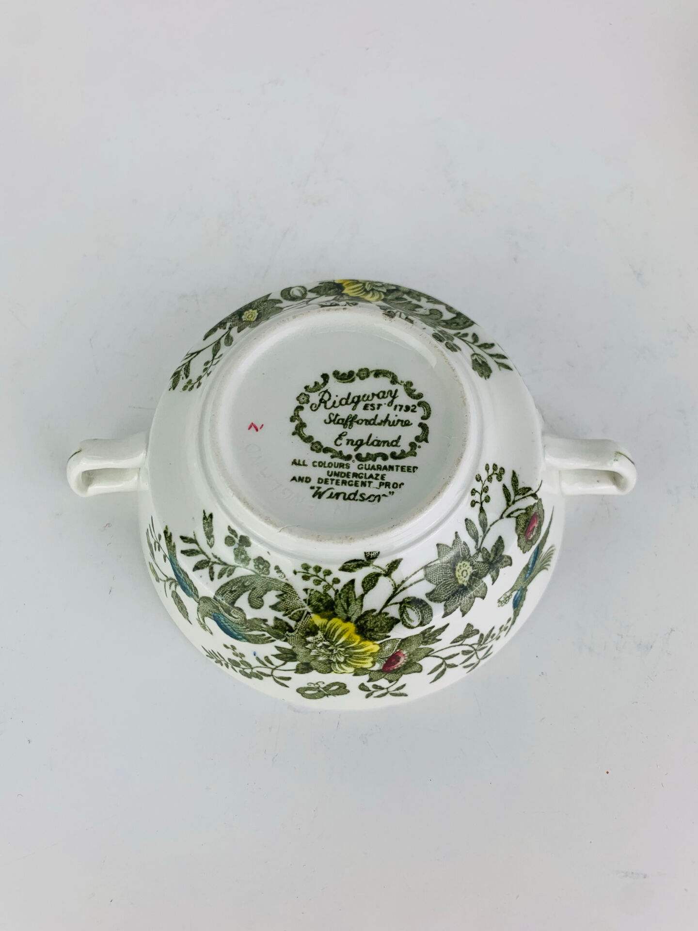 10 tasses à thé/café modèle Windsor par Ridgway, faïence anglaise