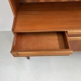 Vintage McIntosh design bookcase by T. Robertson from the 1960s.