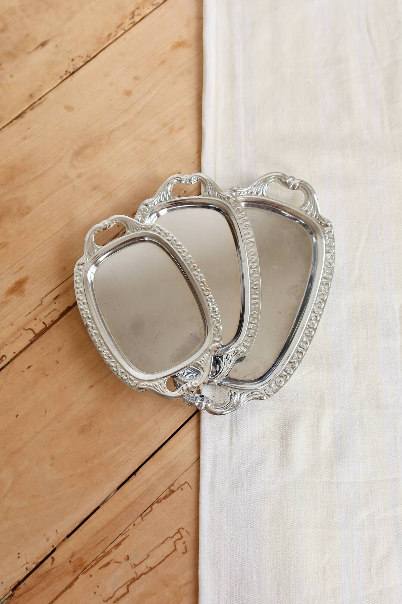 Trio de mini plateaux vintage métal argenté