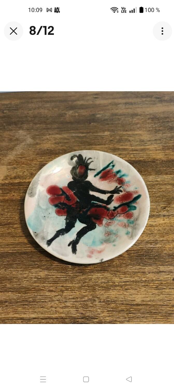 Ceramic plate signed bèly "dancing woman" no. 2