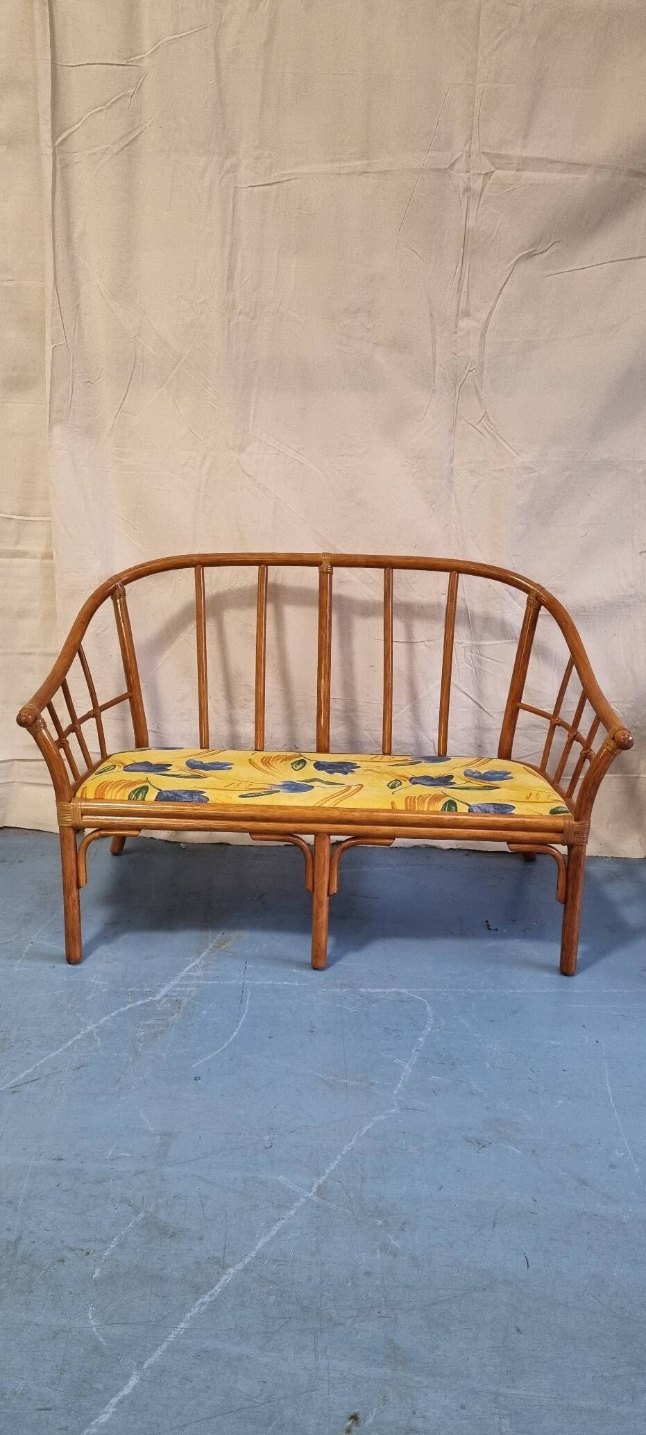 2-seater rattan sofa