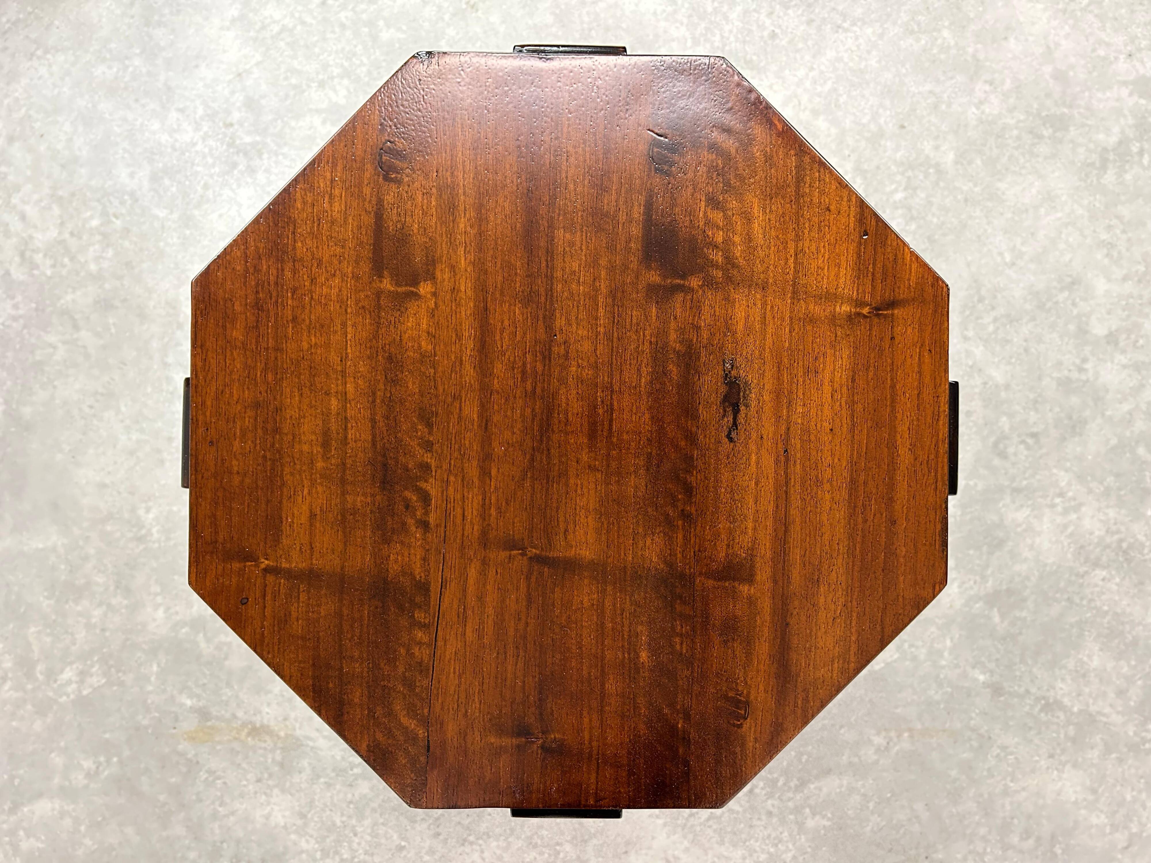 Table basse, d'appoint Art déco