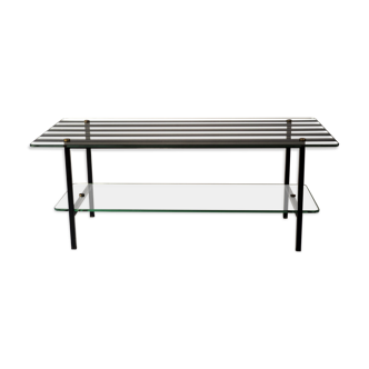 Coffee table in grooved glass and metal