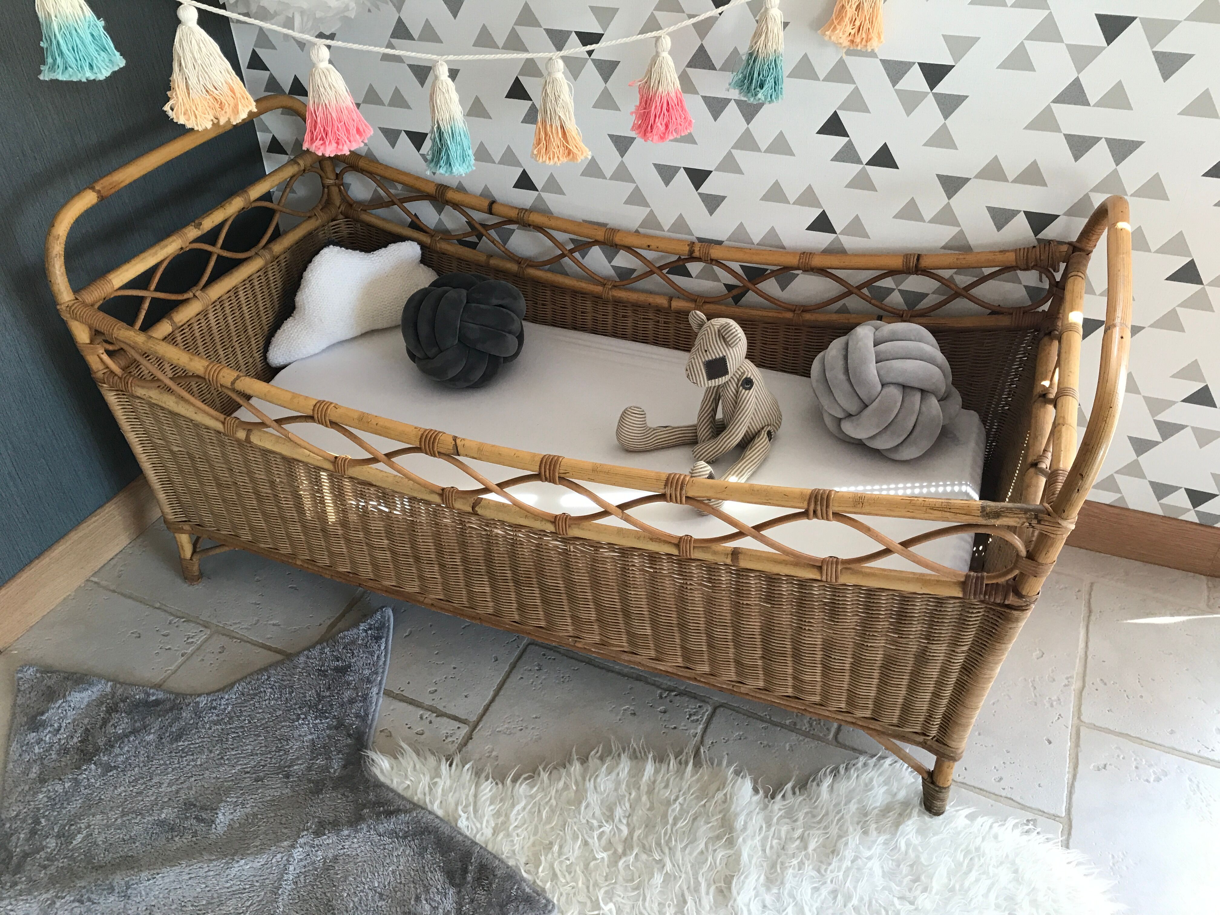 Baby rattan bed