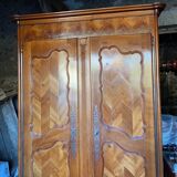 Very nice Louis XV cabinet in cherry