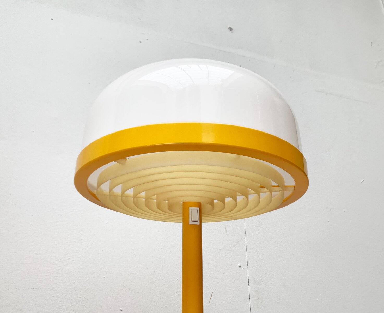 Lampe de table champignon allemande de l'ère spatiale Mid-Century de Kaiser Idell / Kaiser Leuchten, années 1960
