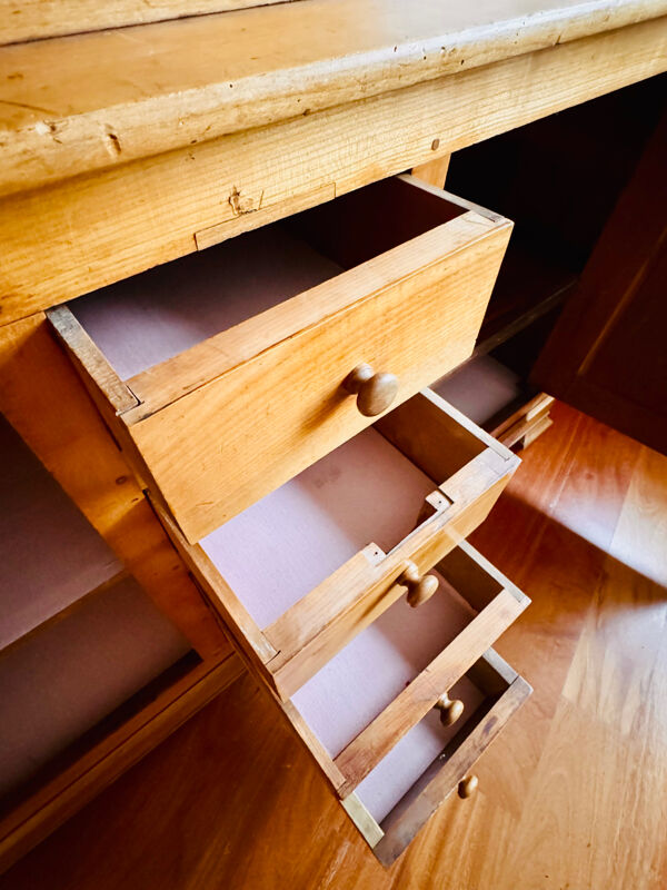 Buffet vaisselier en merisier blond