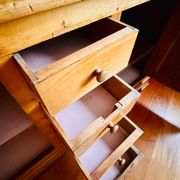 Buffet vaisselier en merisier blond