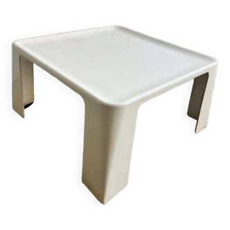 Vintage 1970s mario belllini coffee table / coffee table