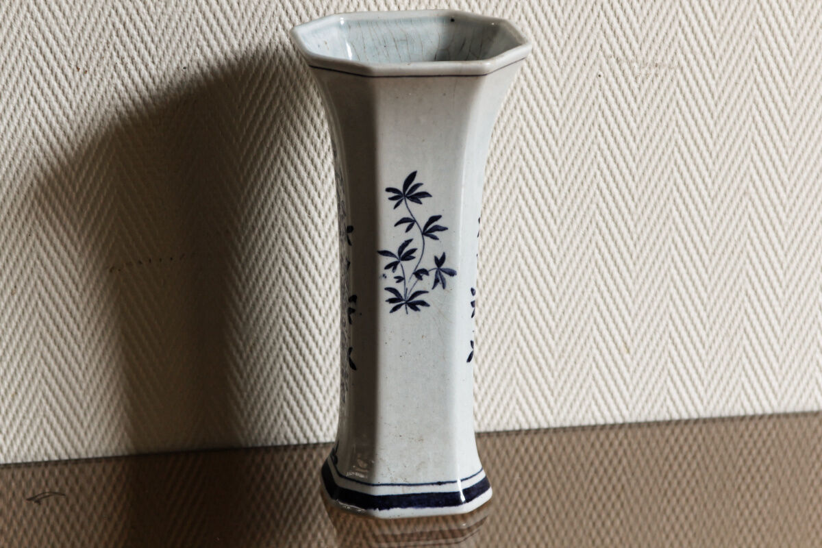 Vase cornet, Delft