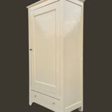 Antique painted wooden bonnet maker