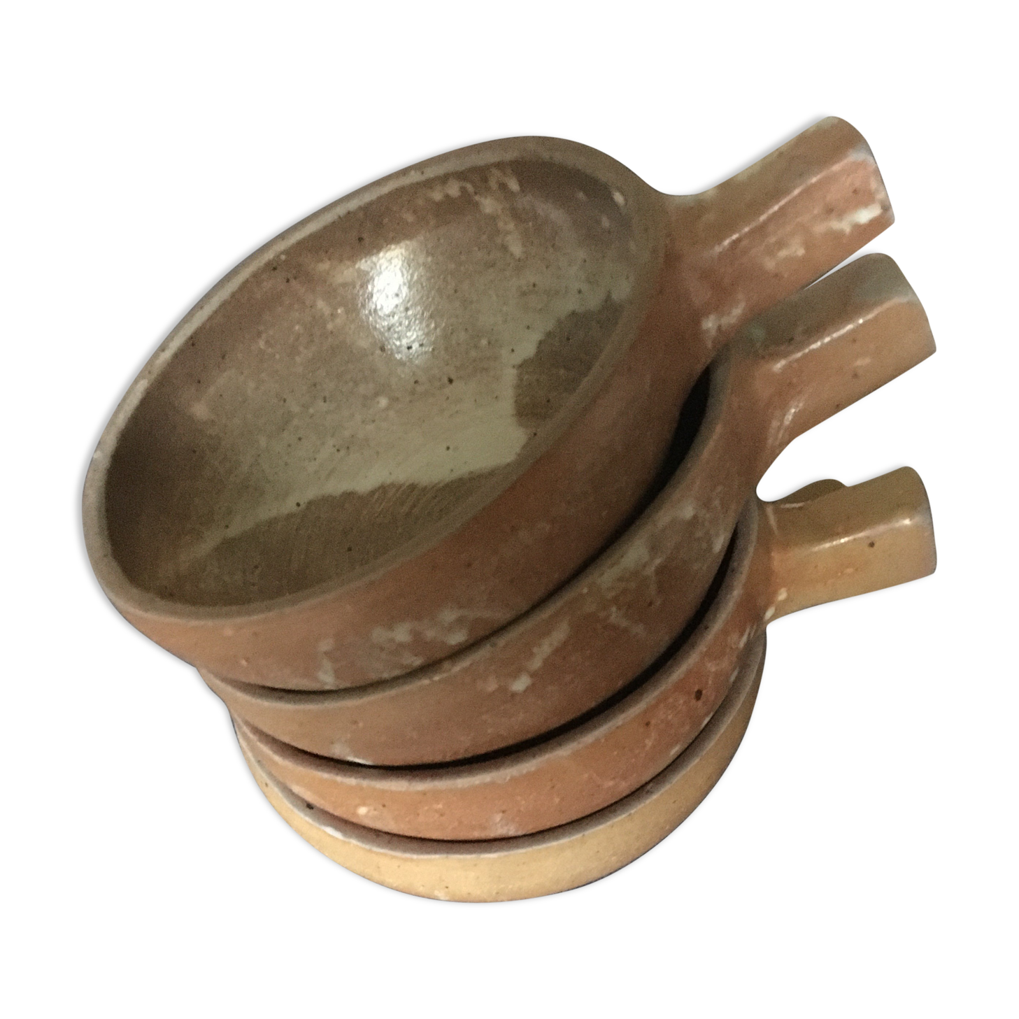 4 enamelled sandstone bowls