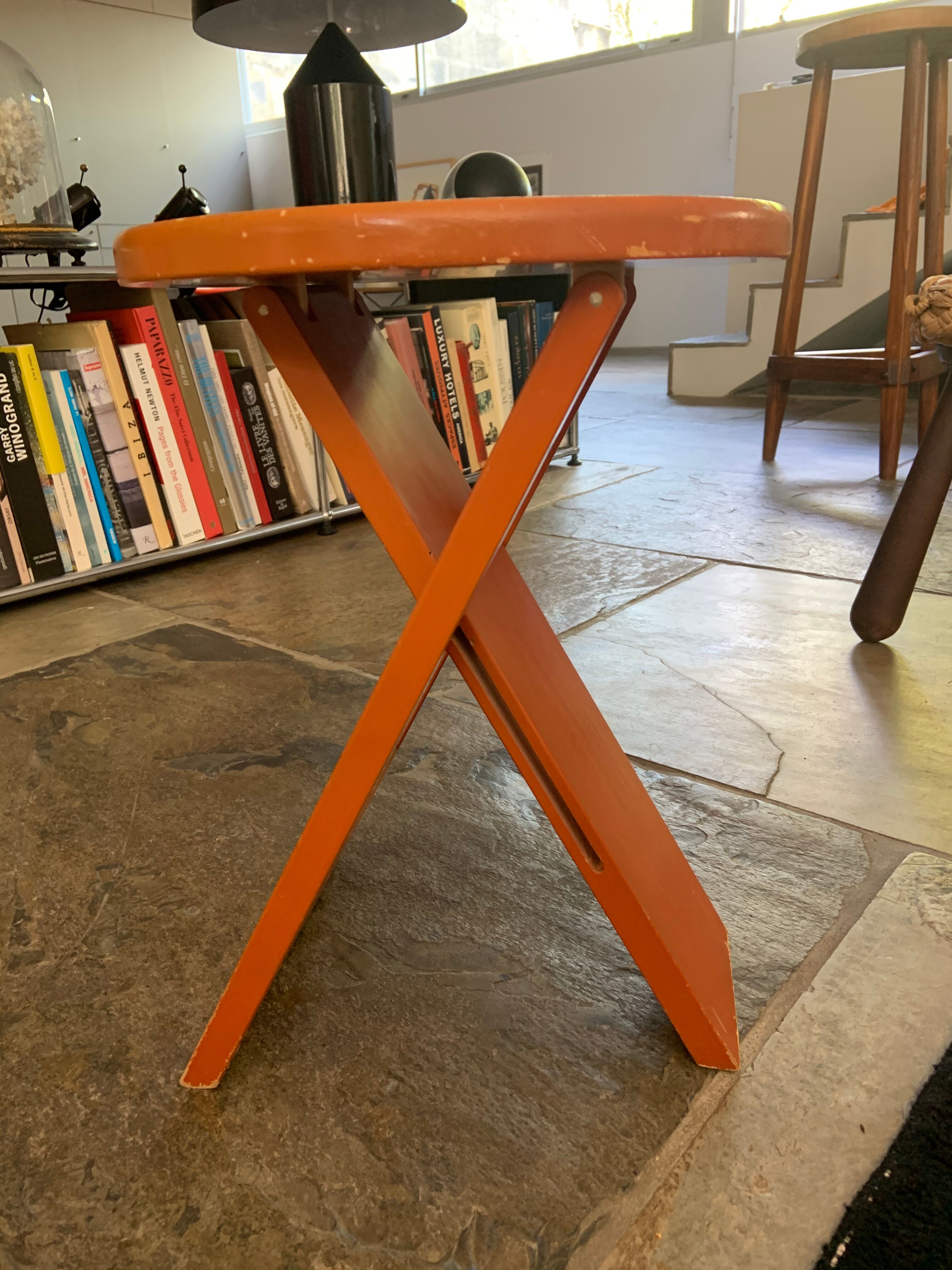 Adrian Reed "Suzy" Design Tabouret