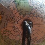 Globe Terrestre "Girard et Barrere" Paris