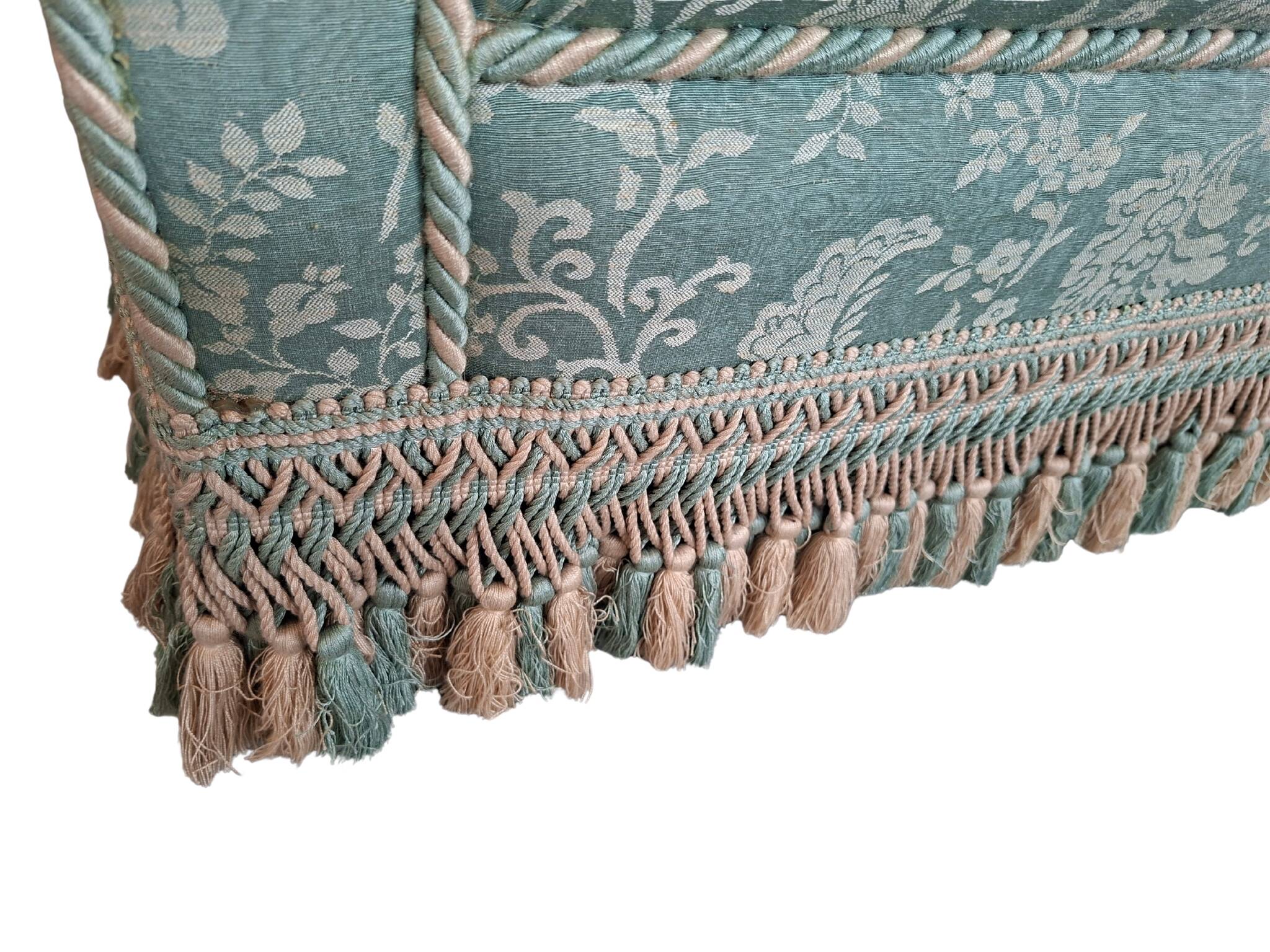 Tris di Divani d’Autore – Pregiata Seta di San Leucio