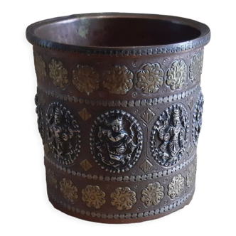 Openwork pot copper India 19 th