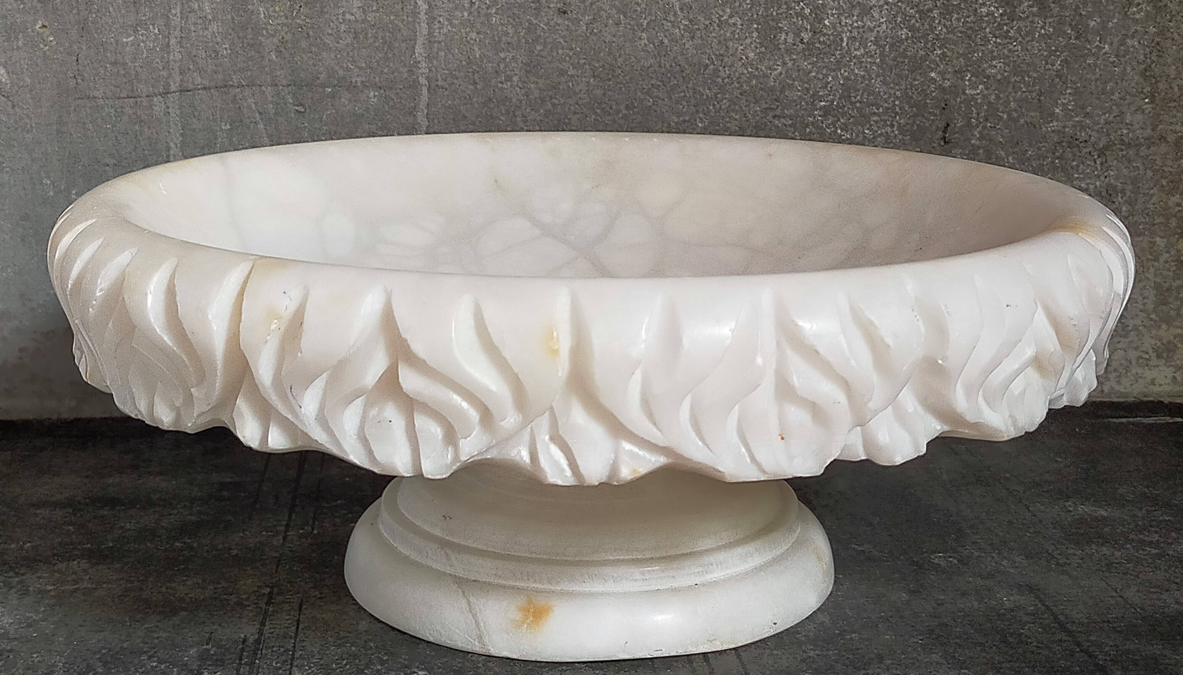 Alabaster fruit bowl from the 70s