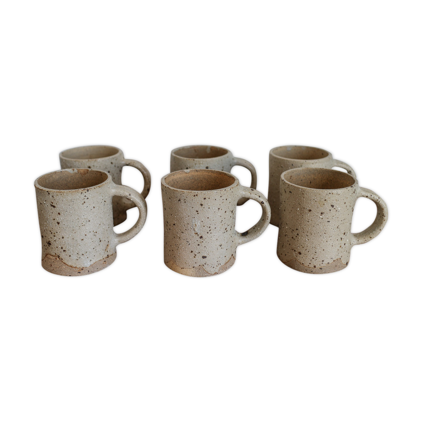 Grey sandstone mugs