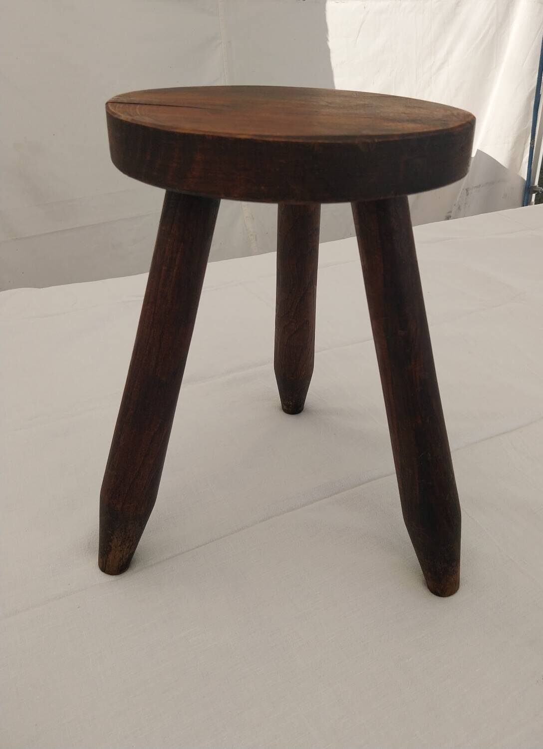 Tripod stool