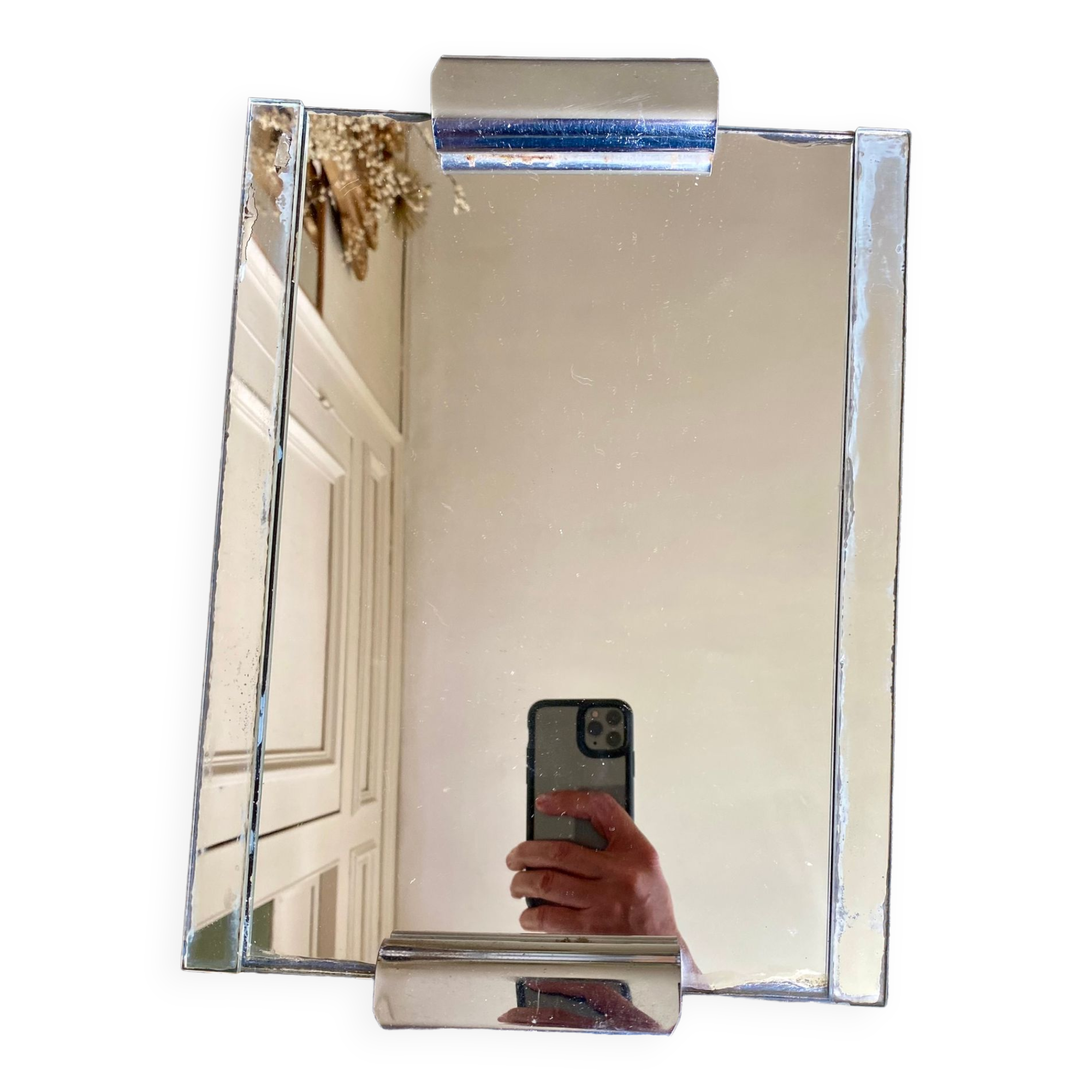 Mirrored top and silver metal handles