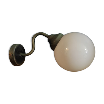 Wall lamp globe opaline support vintage brass metal