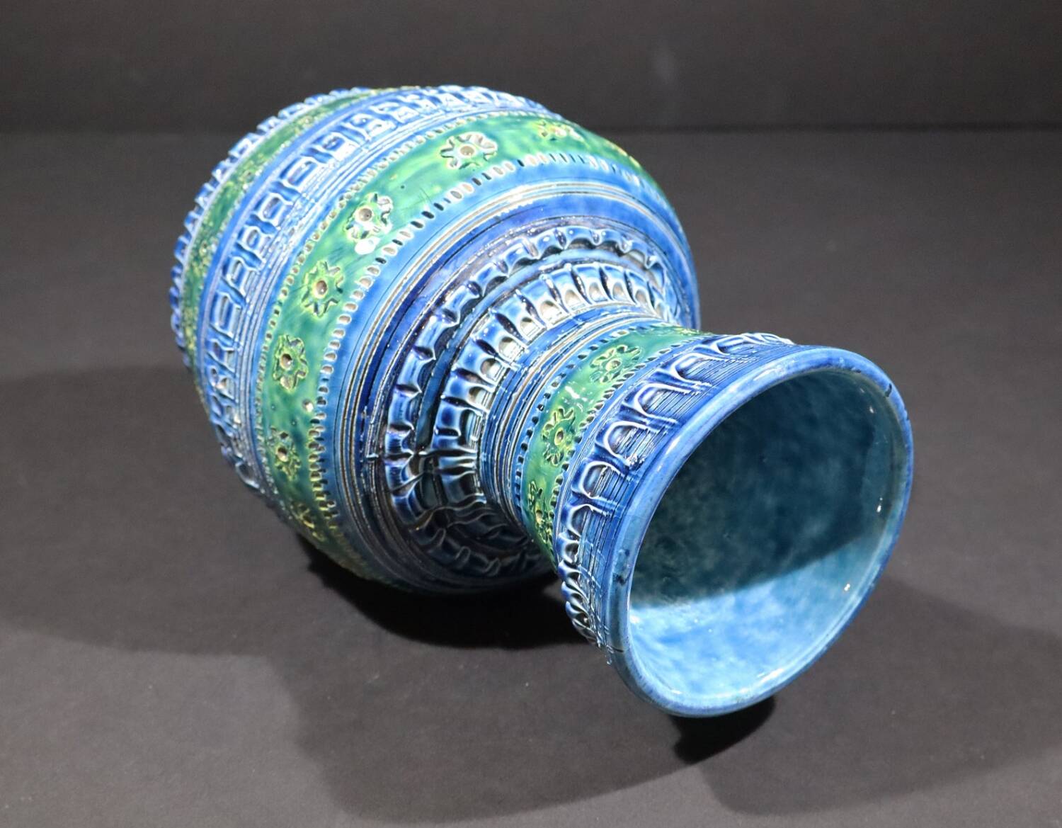 Vintage Bitossi Rimini Blue Vase by Aldo Londi